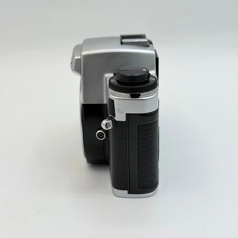 Leica R4 35mm SLR Film Camera Body Silver Leitz Tested Body Only 1618242